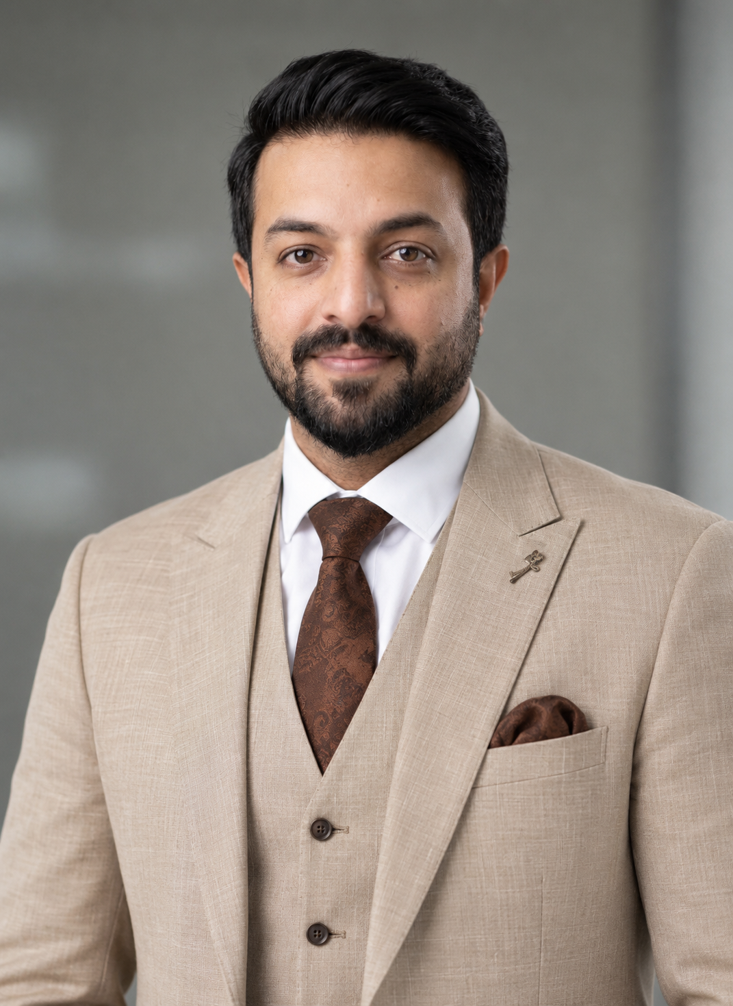 Umer Farooq Khan - English Professor, IELTS Trainer and Spoken English Tutor